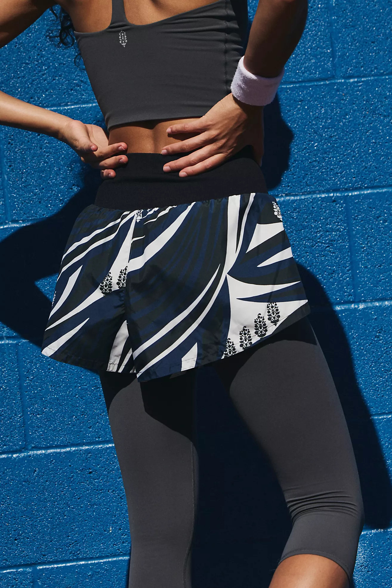 Carpe Diem Printed ShortsShop All FP Movement
  


  


  


  


  
  

10 Reviews reviews$50.00 | Free People (Global - UK&FR Excluded)