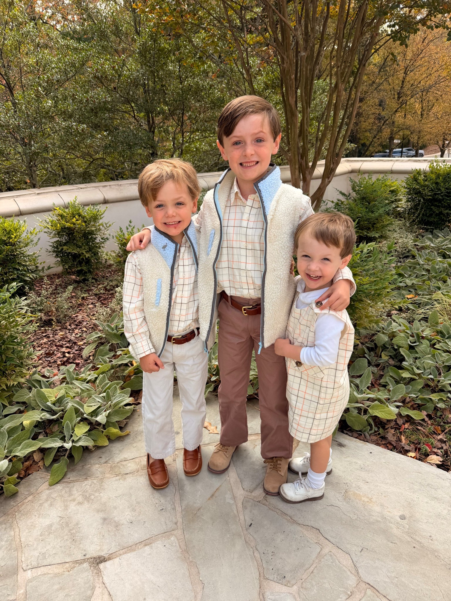 Sunday is for fall vibes and matching 🧡🤎🧡🤎
#thebeaufortbonnetcompany #bbc

#LTKKids