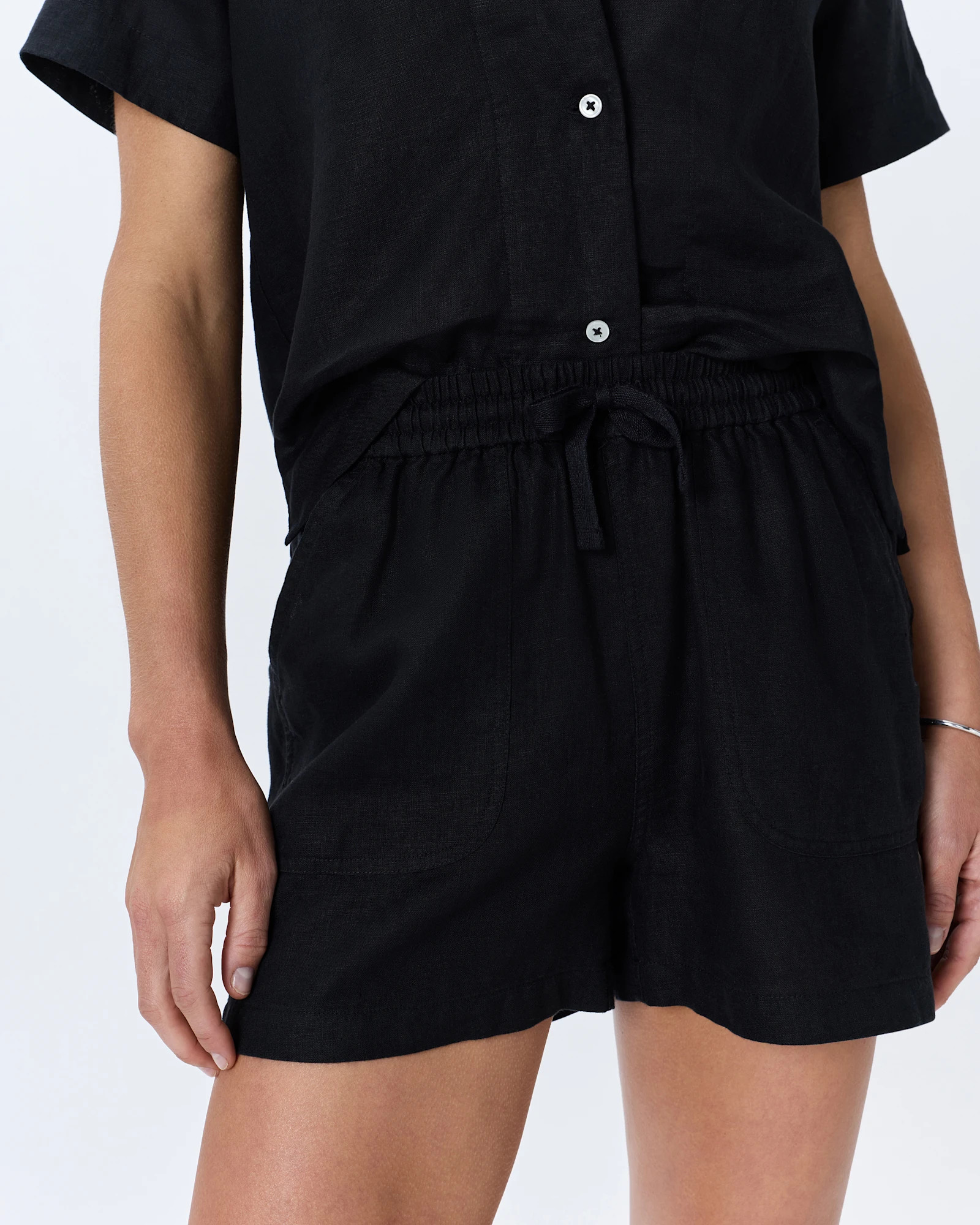 100% European Linen Shorts | Quince