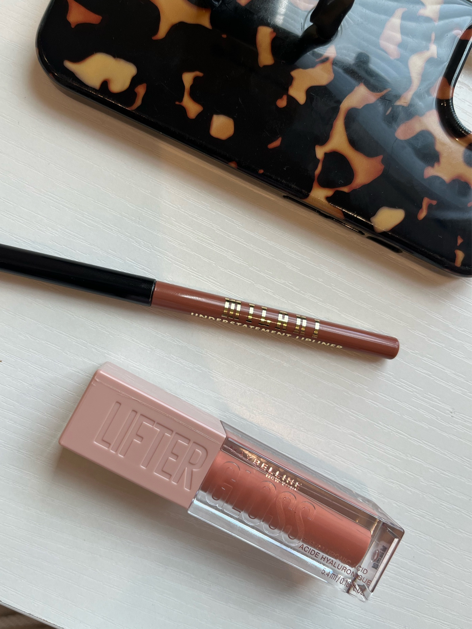 Fall lip combo! Milani lip liner in cafe au lait and Maybelline lifter gloss in amber! 🤌🏾

#LTKbeauty #LTKfindsunder50 #LTKstyletip