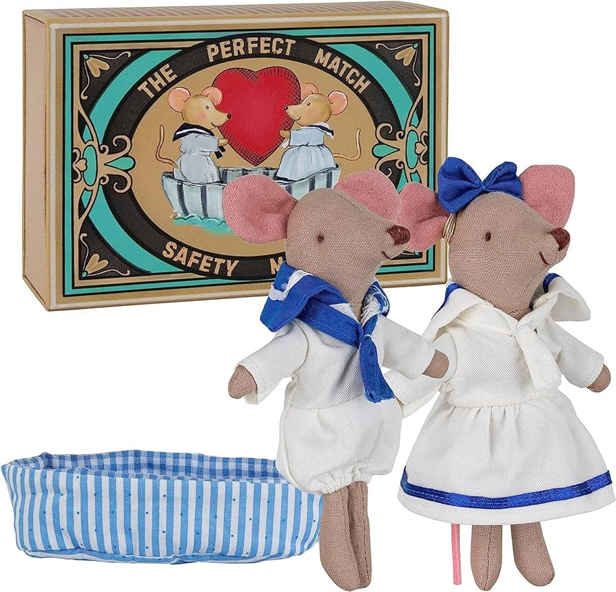 LEVLOVS Valentines Day Gift Perfect Match Mouse in a Matchbox and Friends Toy Baby Registry Gift ... | Amazon (US)