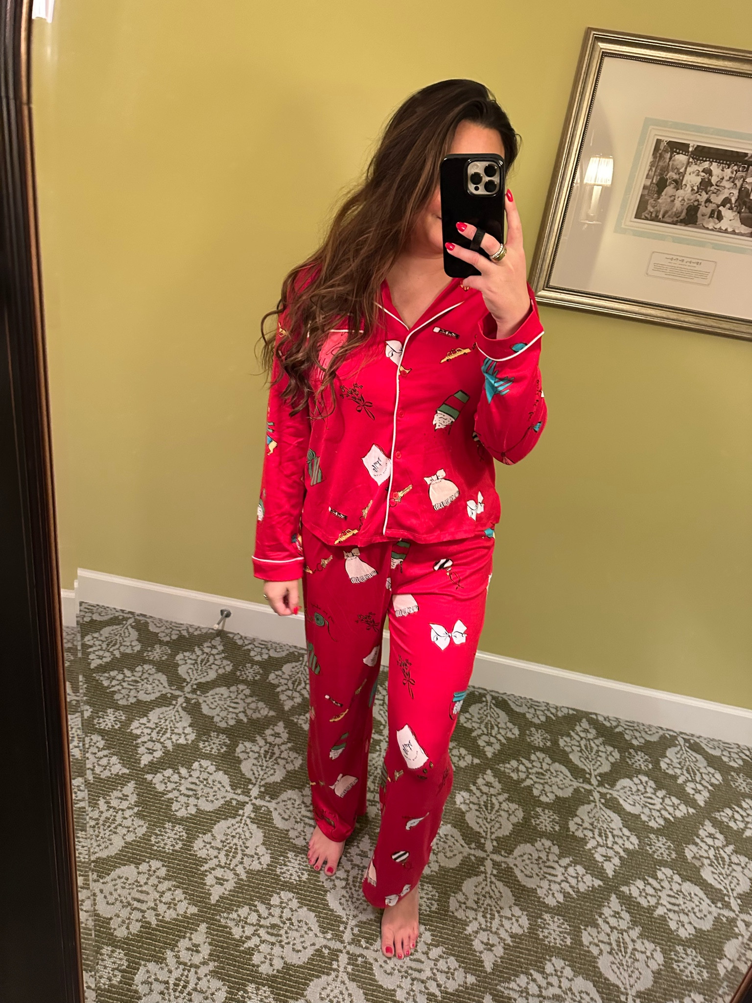 I love me some cozy Christmas jammies 

#LTKHoliday #LTKSeasonal