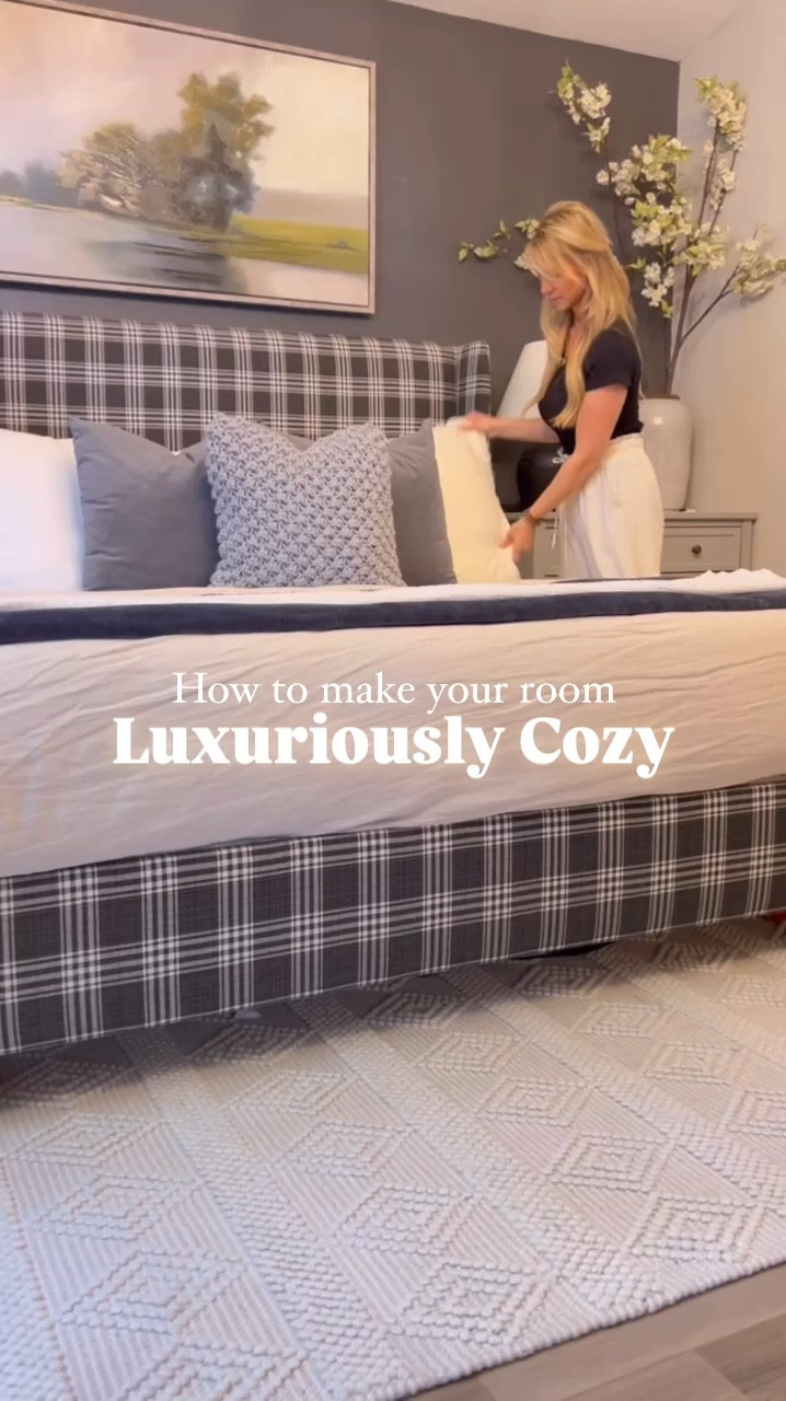 Use code BATEMAN30 to take 30% off sitewide! 

Create your own luxurious suite with these beautiful sheets from Cariloha! They are cooler and softer than cotton and feel like you’re staying at a high end resort! The duvet insert and duvet are also from Cariloha. 