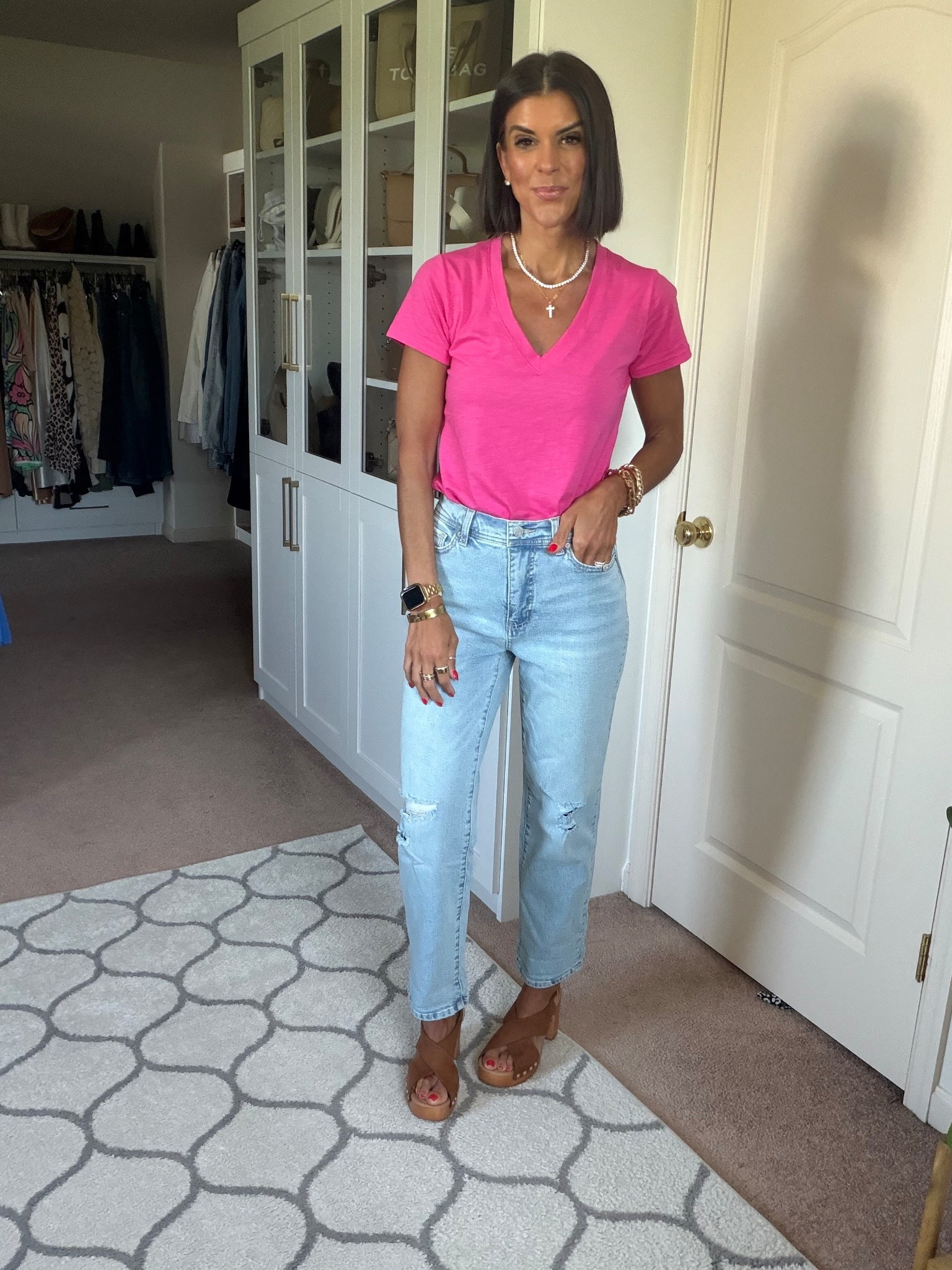 New Walmart finds!! Size xs in tee, size 0 in jeans. Size down if in between 

#LTKSeasonal #LTKootd #LTKdayinmylife