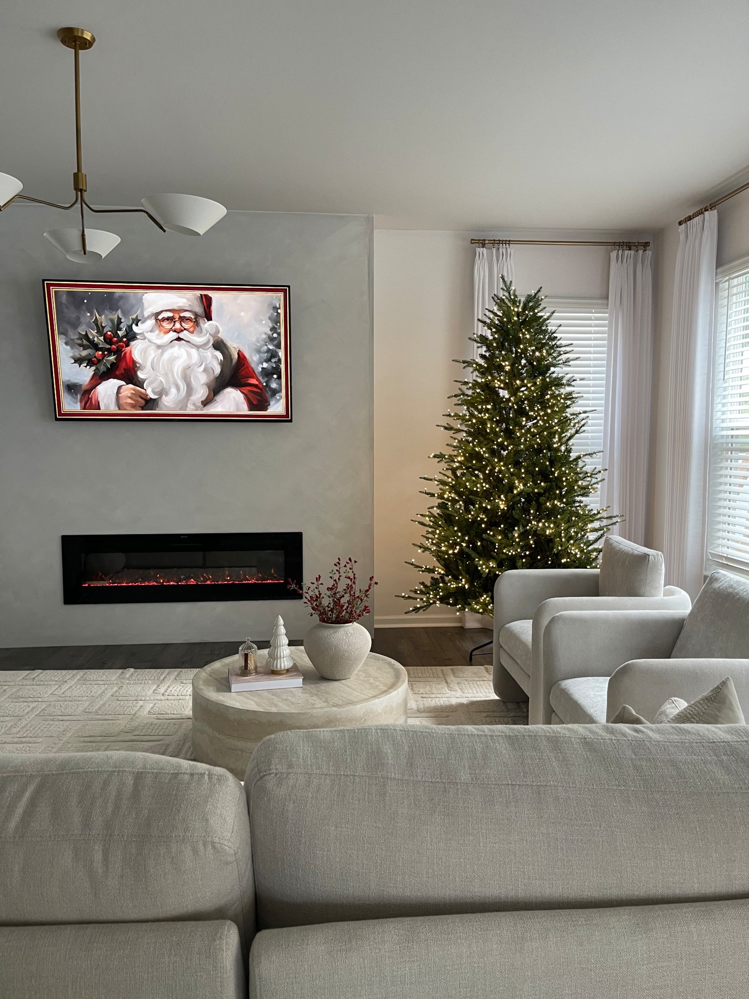 Christmas living room decor 

#LTKSeasonal #LTKHome #LTKSaleAlert