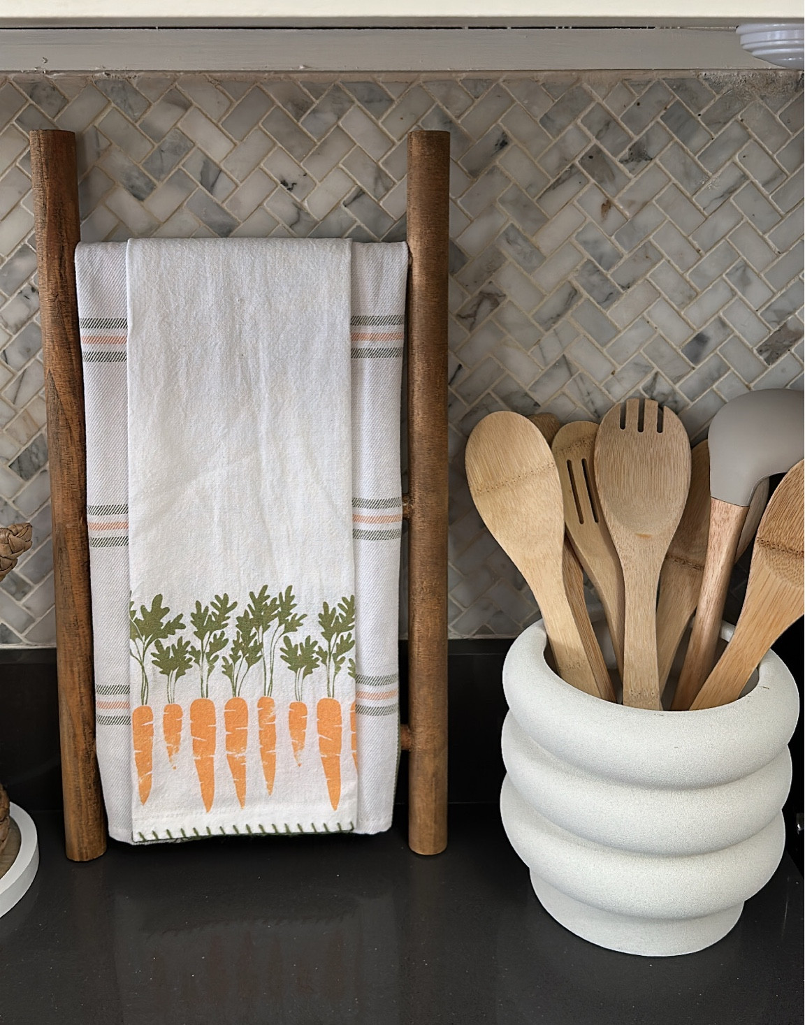 Mini towel ladder and white planter used for utensils. 

#LTKSeasonal #LTKhome