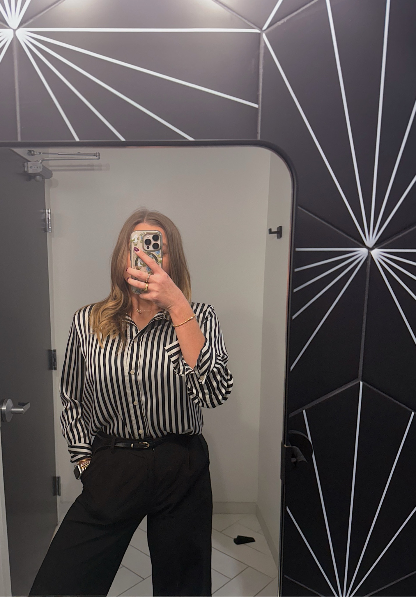 A stripe and I go way back

#LTKGiftGuide #LTKHoliday #LTKWorkwear