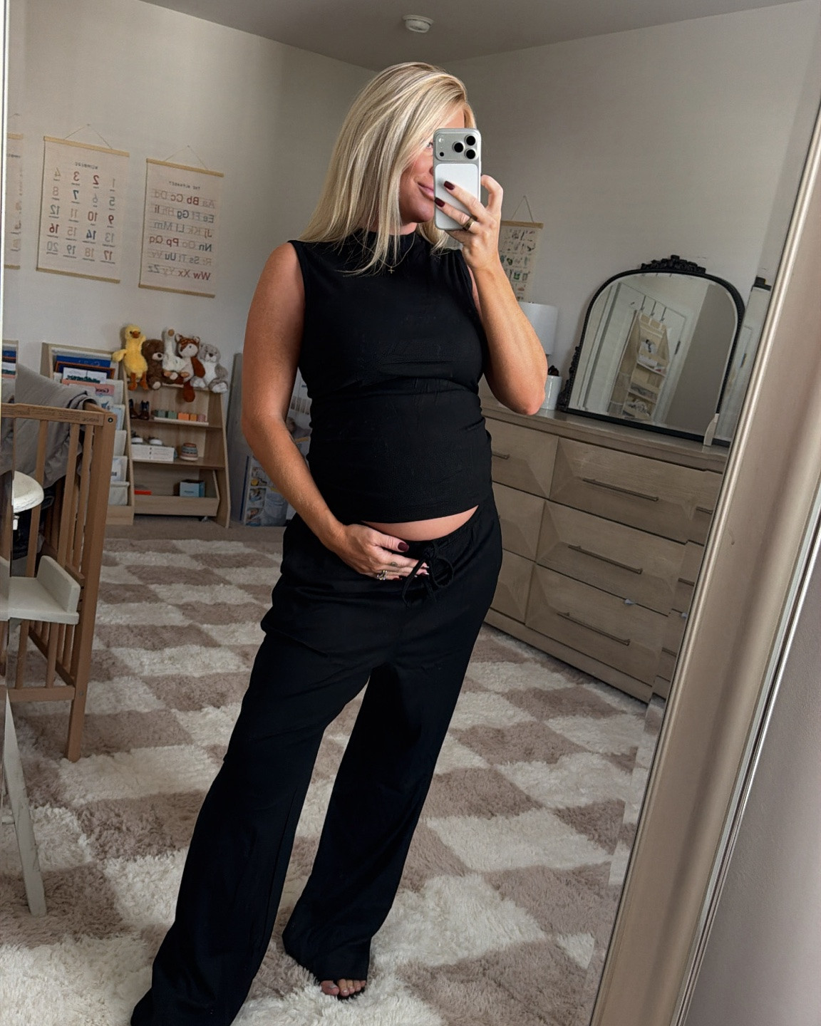 Bump approved two piece set - perfect for running errands or travel!