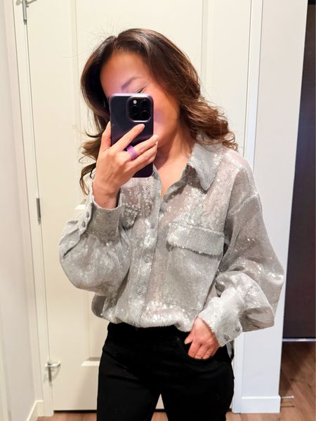 Great relaxed New Years Eve outfit! Oversized, relaxed sequin button down. Wearing TTS XS. NYE tops, NYE outfits

#LTKstyletip #LTKover40 #LTKparties