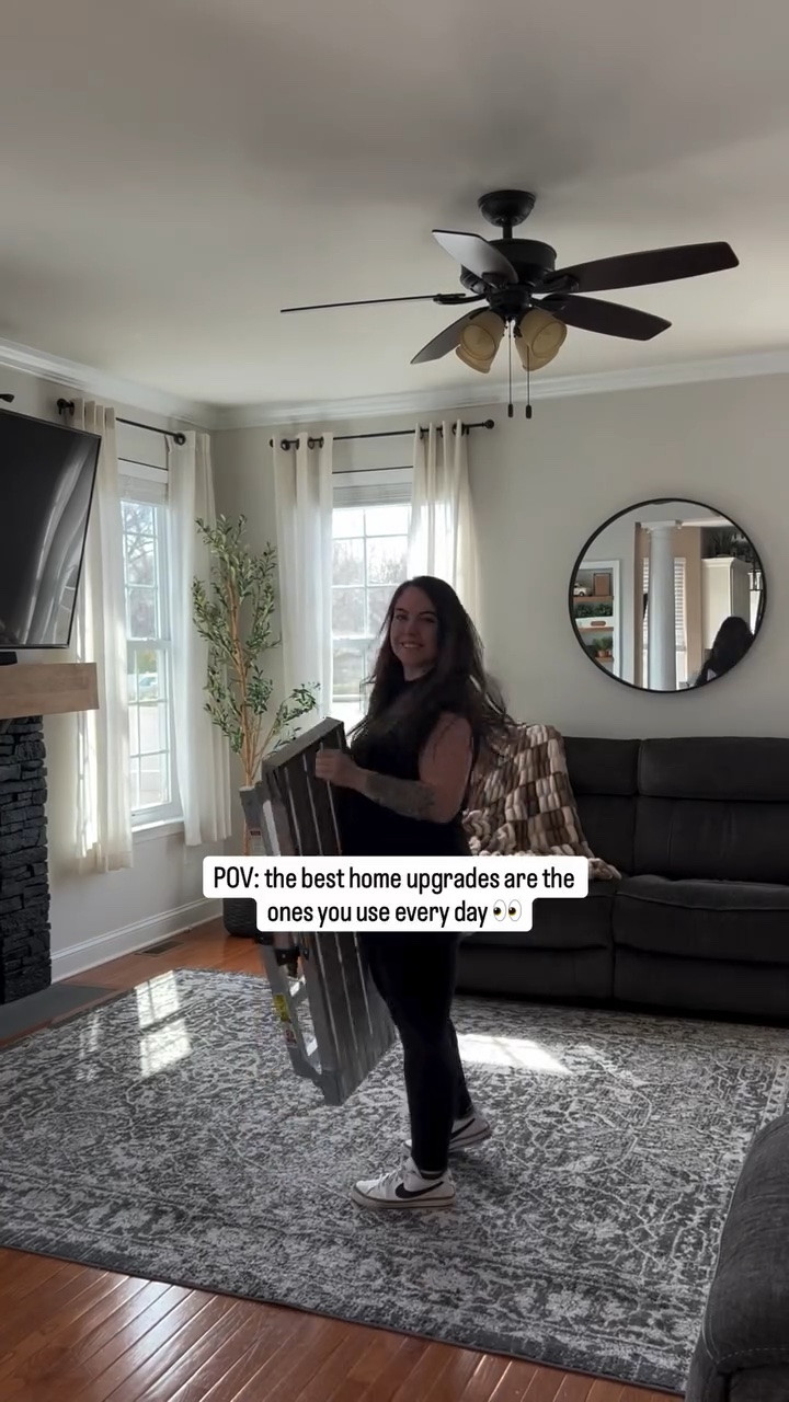 Like & Save for later ‼️ tap follow & comment SHOP so I can send you the link 🔗 

These motion activated light up door handles might be one of my favorite functional home swaps lately. No more fumbling in the dark, turning on bright overhead lights at night, or trying to navigate hallways half asleep 😂 They automatically light up with motion, are battery powered, and honestly make nighttime feel SO much easier.

One of those small home upgrades you instantly get used to 🤍

Share this is I’m a friend who could use these too 🙌🏻

#homeupgrades #amazonhomefinds #smarthomeideas #functionalhome #homegadgets