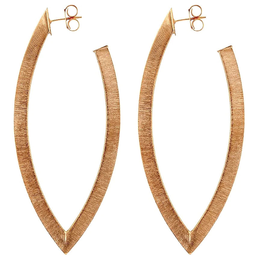 Wow Hoops | Sheila Fajl