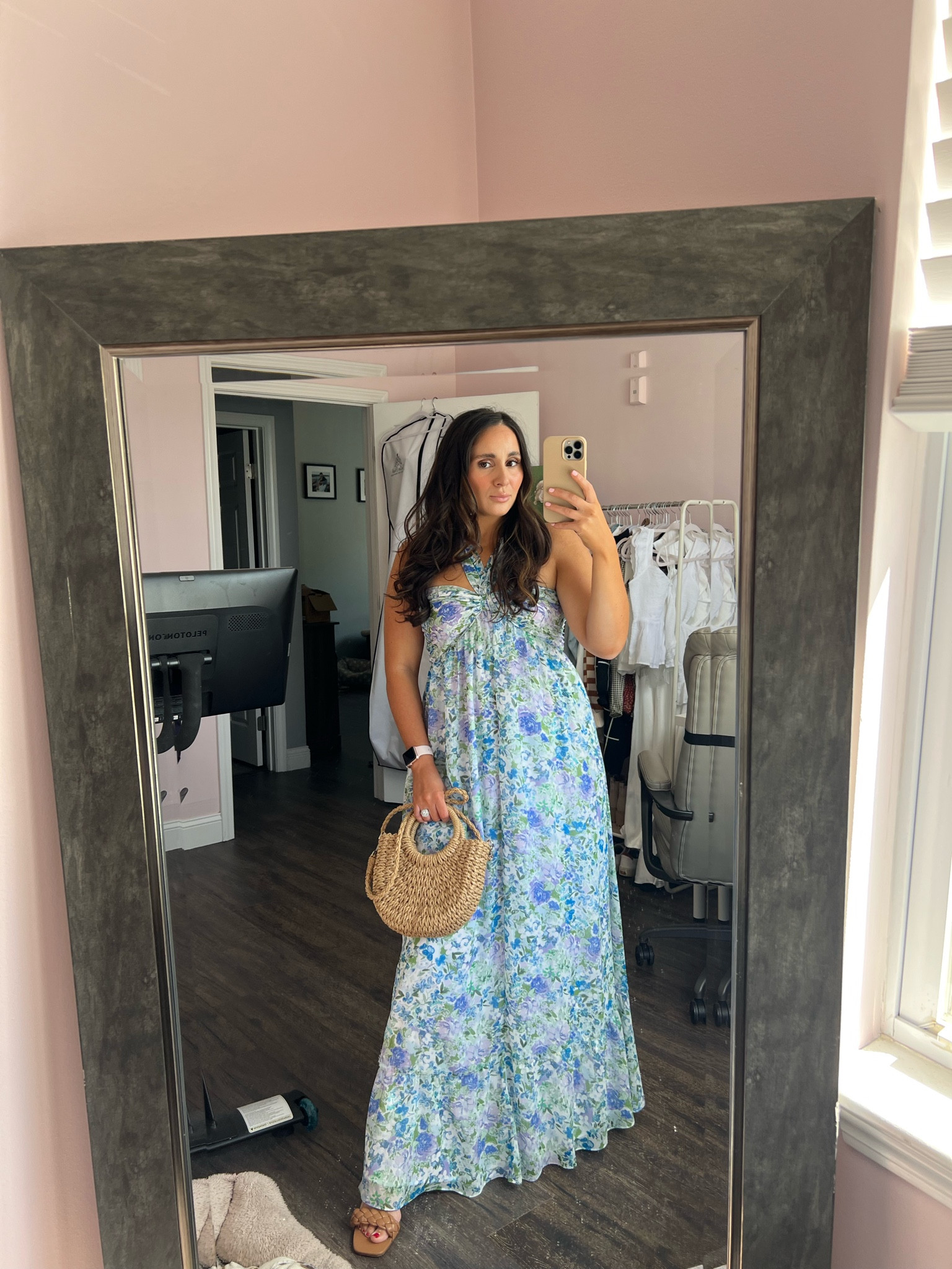 VICI DRESS FOR A WEDDING! ✨

Vici
Vici dress
Summer wedding
Fall wedding
Wedding
Wedding guest dress 
Wedding guest attire 
Wedding guest 
Blue dress
Halter dress
VICI
VICI COLLECTION
VICI DRESS
Blue pastel dress
Blue wedding guest dress
Wedding guest 
RISS M
Riss
Wedding
Wedding attire 
Wedding guest dresses 
Affordable wedding guest dress
Vici

LTKWEDDINGGUEST

#LTKWedding #LTKStyleTip #LTKFindsUnder100