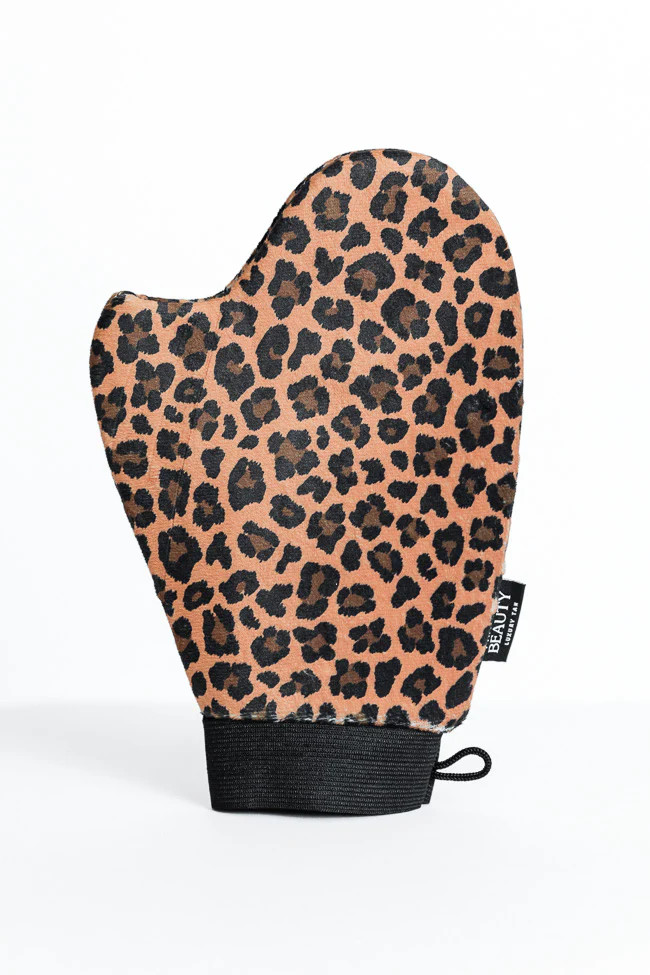 Sweet Harmony Leopard Tanning Mitt | Pink Lily