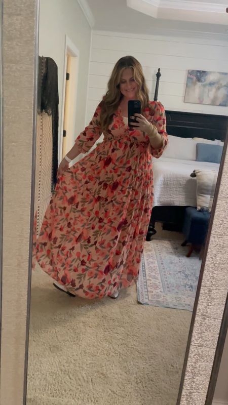 I found our new favorite fall maxi dress! 
I’m 5’6” and a typical size 12. I’m wearing a large in this dress and it fits perfectly!!!!
Note: I have broad shoulders and DD top

#LTKHalloween #LTKfit #LTKSeasonal