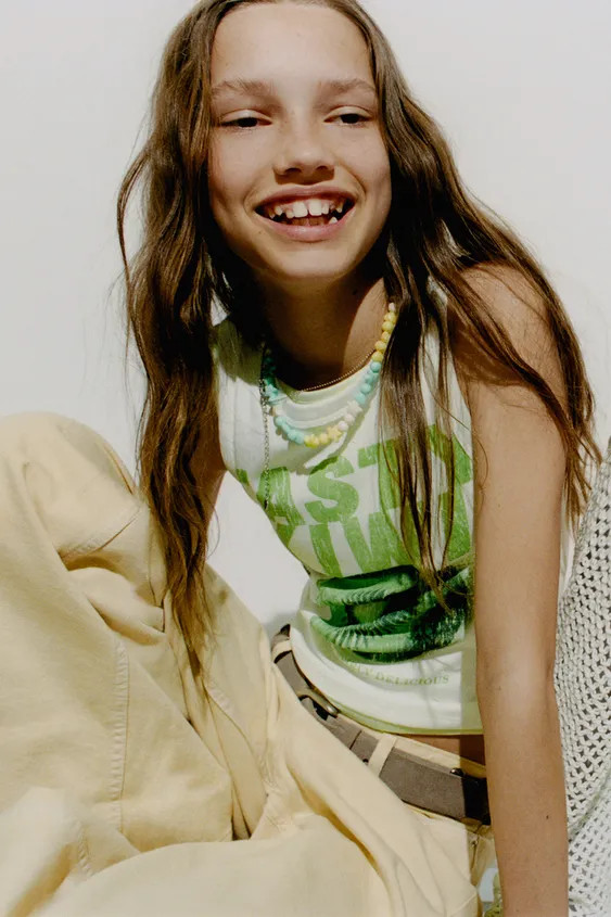 Ribbed vest top with a round neck and sleeveless design. Fruit print on the front. | Zara UK