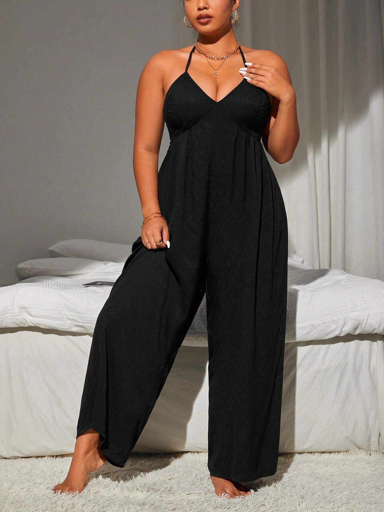 SHEIN Swim Basics Plus Solid Halter Neck Backless Wide Leg Jumpsuit | SHEIN