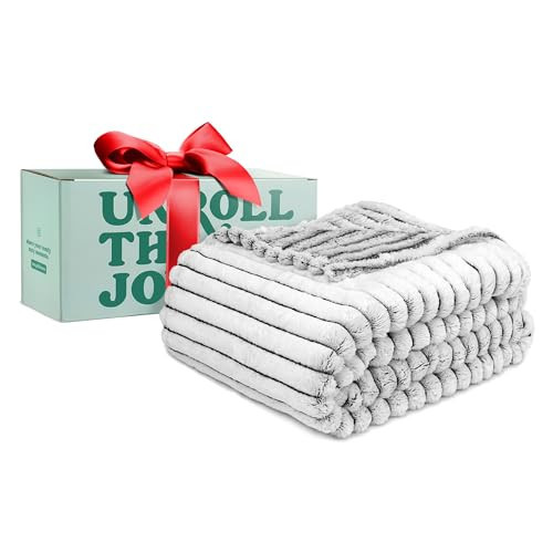 GO Premium Plush Soft Throw Blanket for Couch - Black and White Fleece Blanket for Living Room, Bedroom, Home Decor - Small Couch Blanket for Men, Women (50x60 Inches) | Amazon (US)