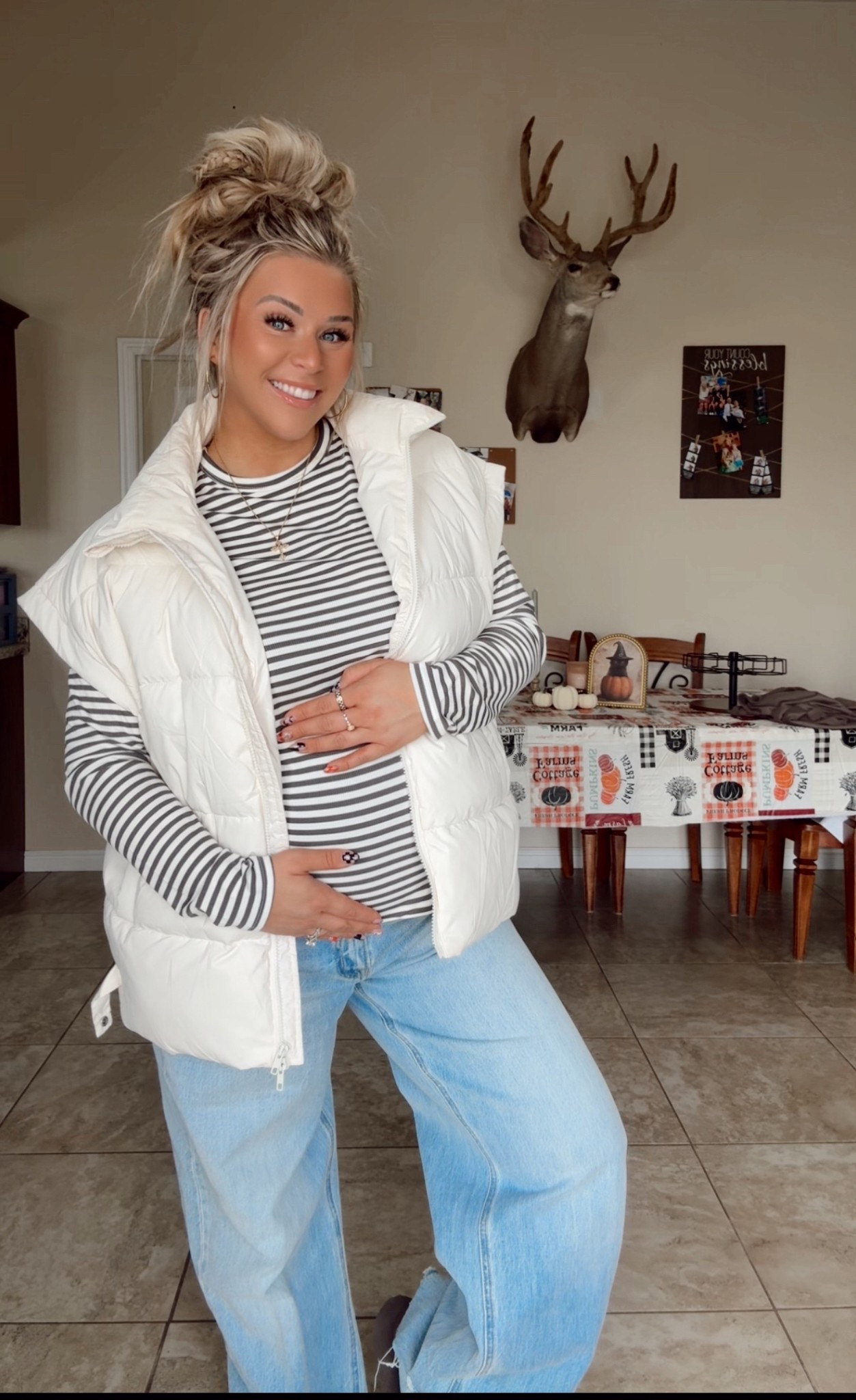 Winter outfit #ut #ltk #kyygirl #maternity 

#LTKHoliday