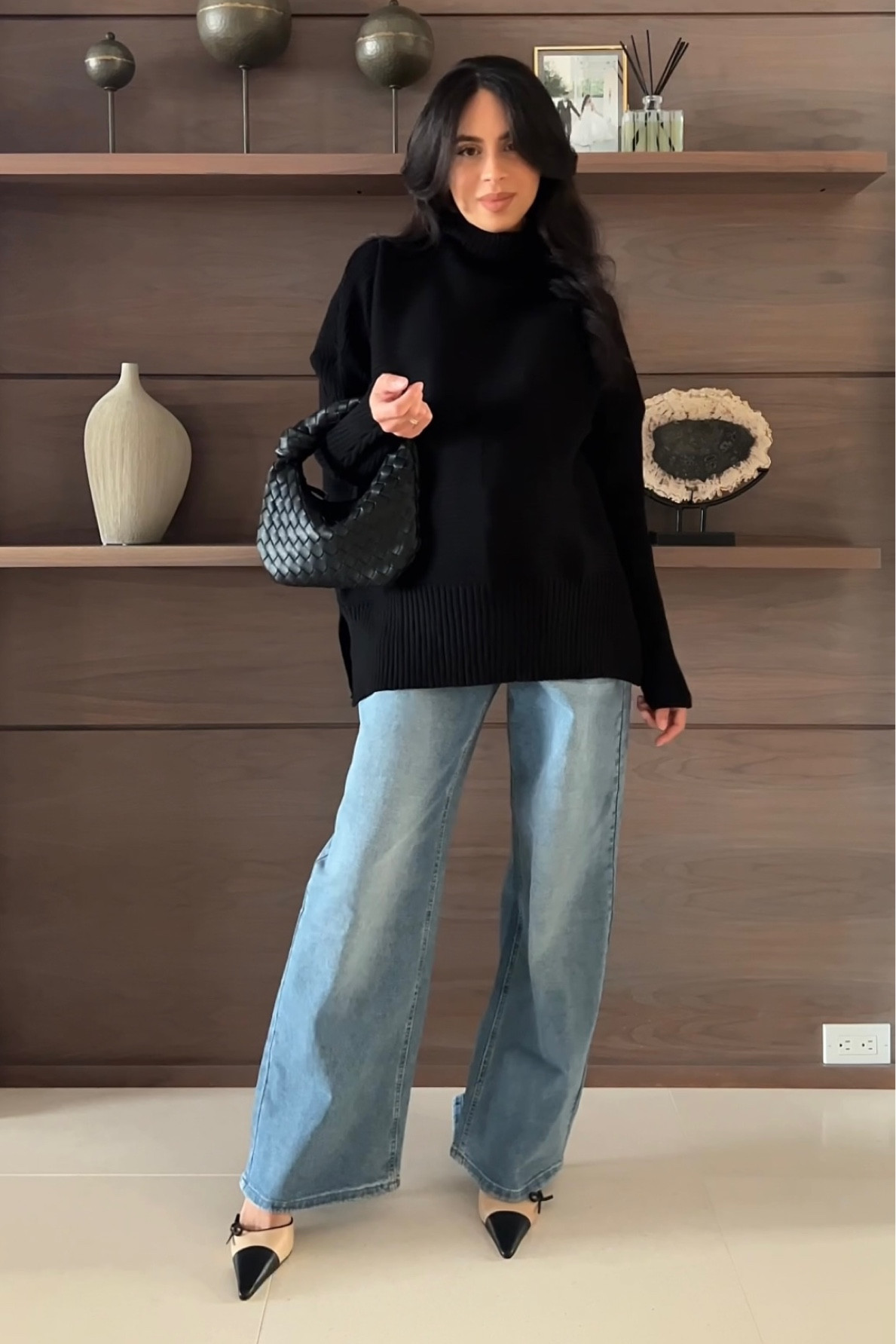 Fall fashion
Sweater: wearing size M
Baggy jeans: wearing size L

#fallfashion #falloutfits

#LTKSeasonal #LTKstyletip #LTKfindsunder100