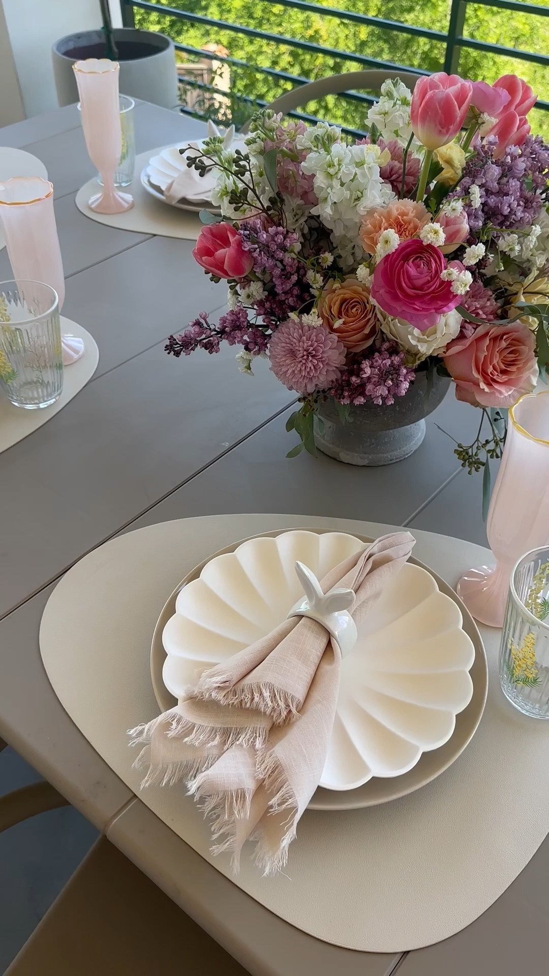 Easter tablescape 🐰 

#LTKSeasonal #LTKmomlife #LTKHome