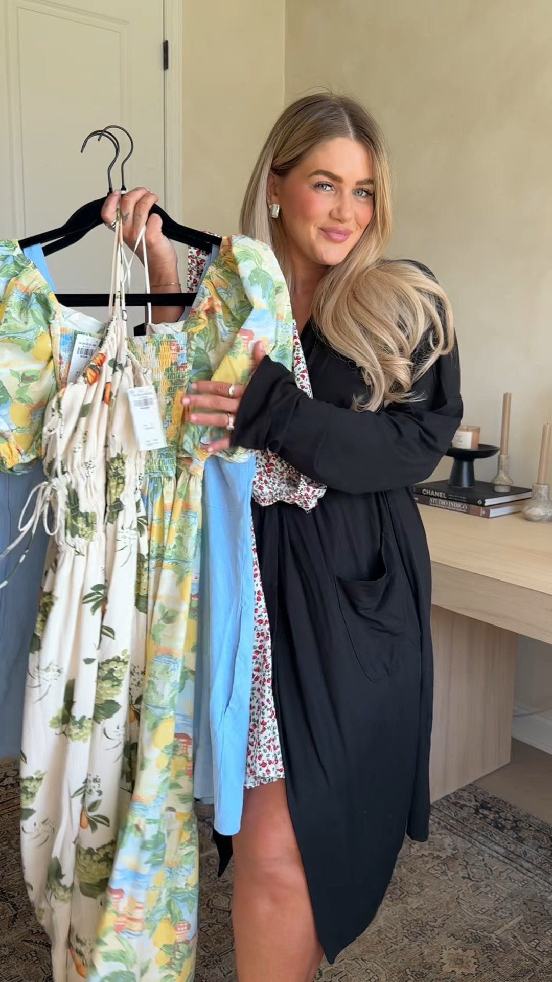 Abercrombie sale this weekend!! 30% off dresses & men’s tops + 15% off everything else AND a stackable 15% off with my code: ‘AFKELSEYB’ 

Wearing a size medium in every dress and a large petite in the blue! 