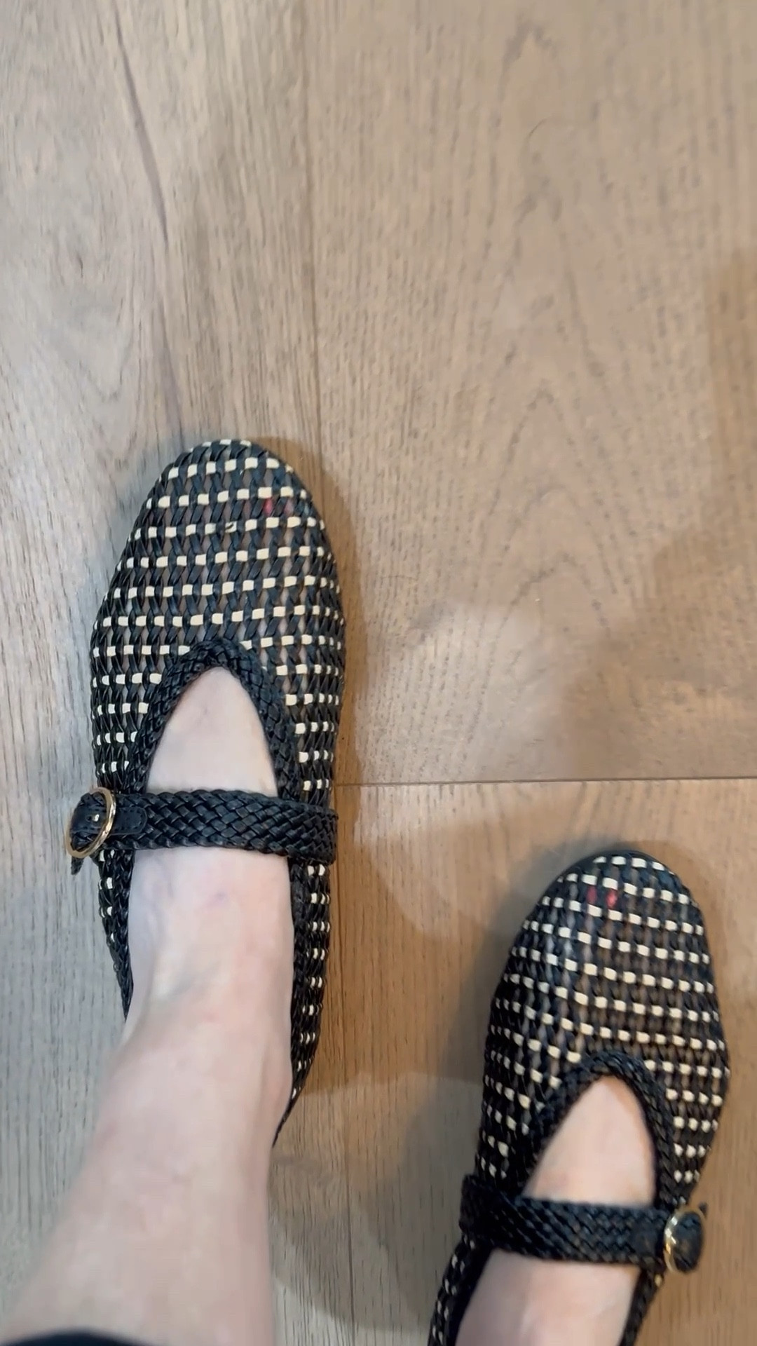 The cutest new ballet flats under $50!

#LTKSeasonal #LTKootd #LTKMidsize