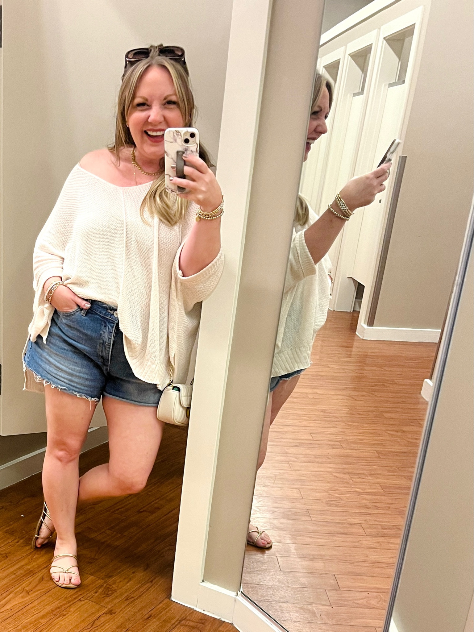 Medium top; medium tank; 12 shorts

#LTKstyletip #LTKover40 #LTKunder50