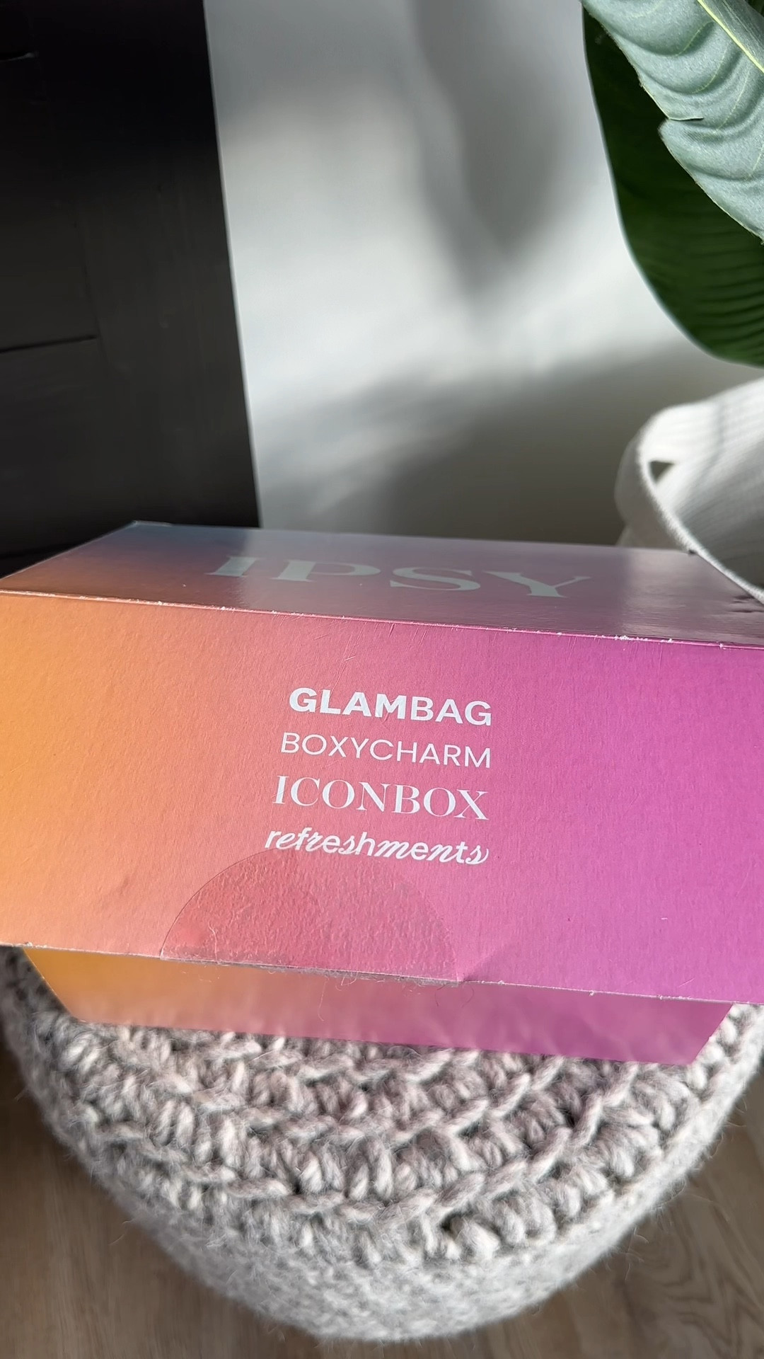 September #Ipsy #BoxyCharm Unboxing 📦💄🙌🏻✨. If you don’t want to sign up for the monthly subscription (although I don’t know why bc the amount of $$$ you save in beauty & skincare products is INSANE), I tagged the individual products I could find in this month’s box below! 🩵

#LTKstyletip #LTKfindsunder50 #LTKbeauty