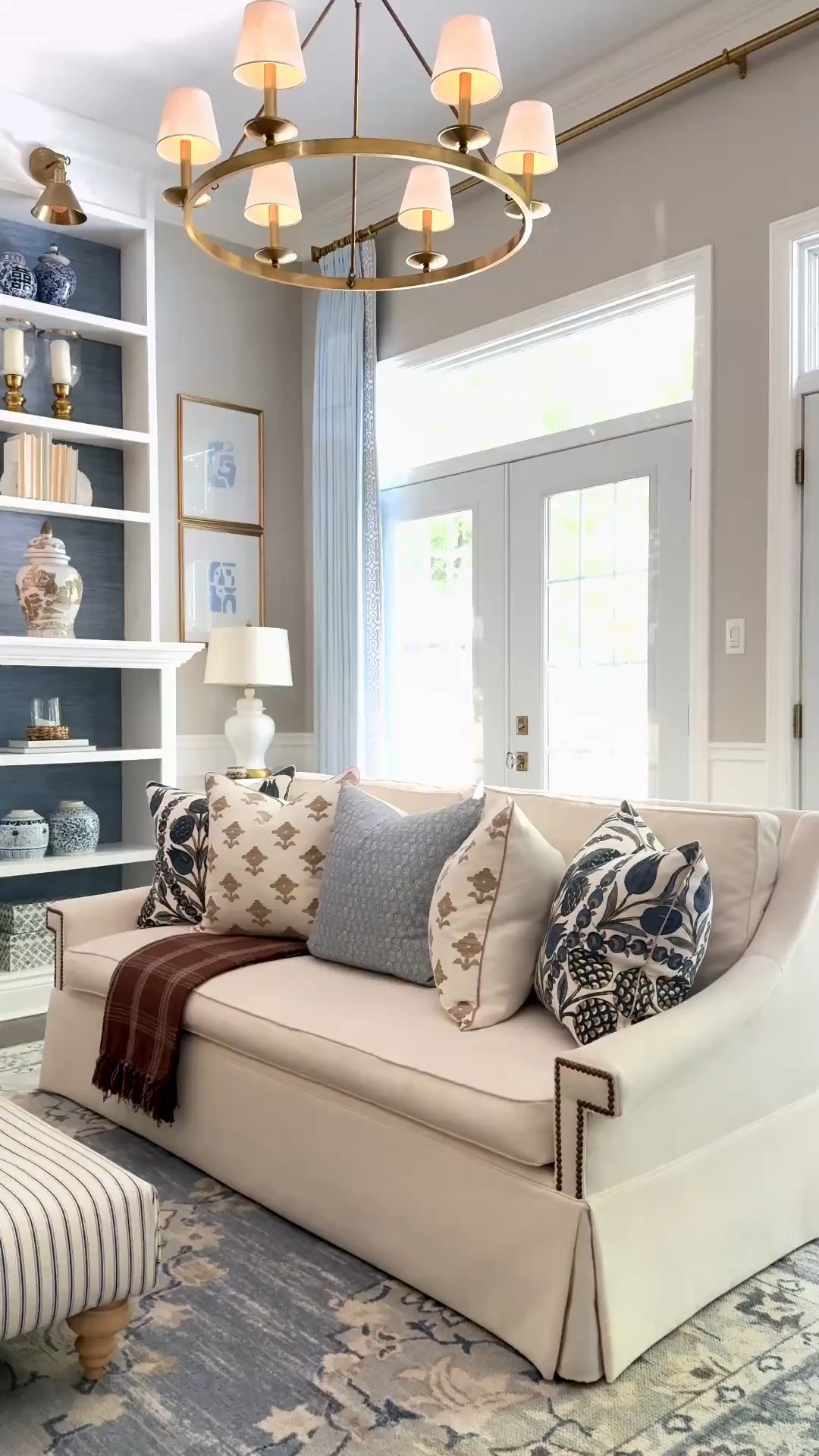Fall is layering in through your home on blues, browns and greens! Chic layers of color and pattern!
💙🤎💚

Home decor, fall home finds, fall decor, home favorites, chic home, chic decor

#LTKHome #LTKSeasonal