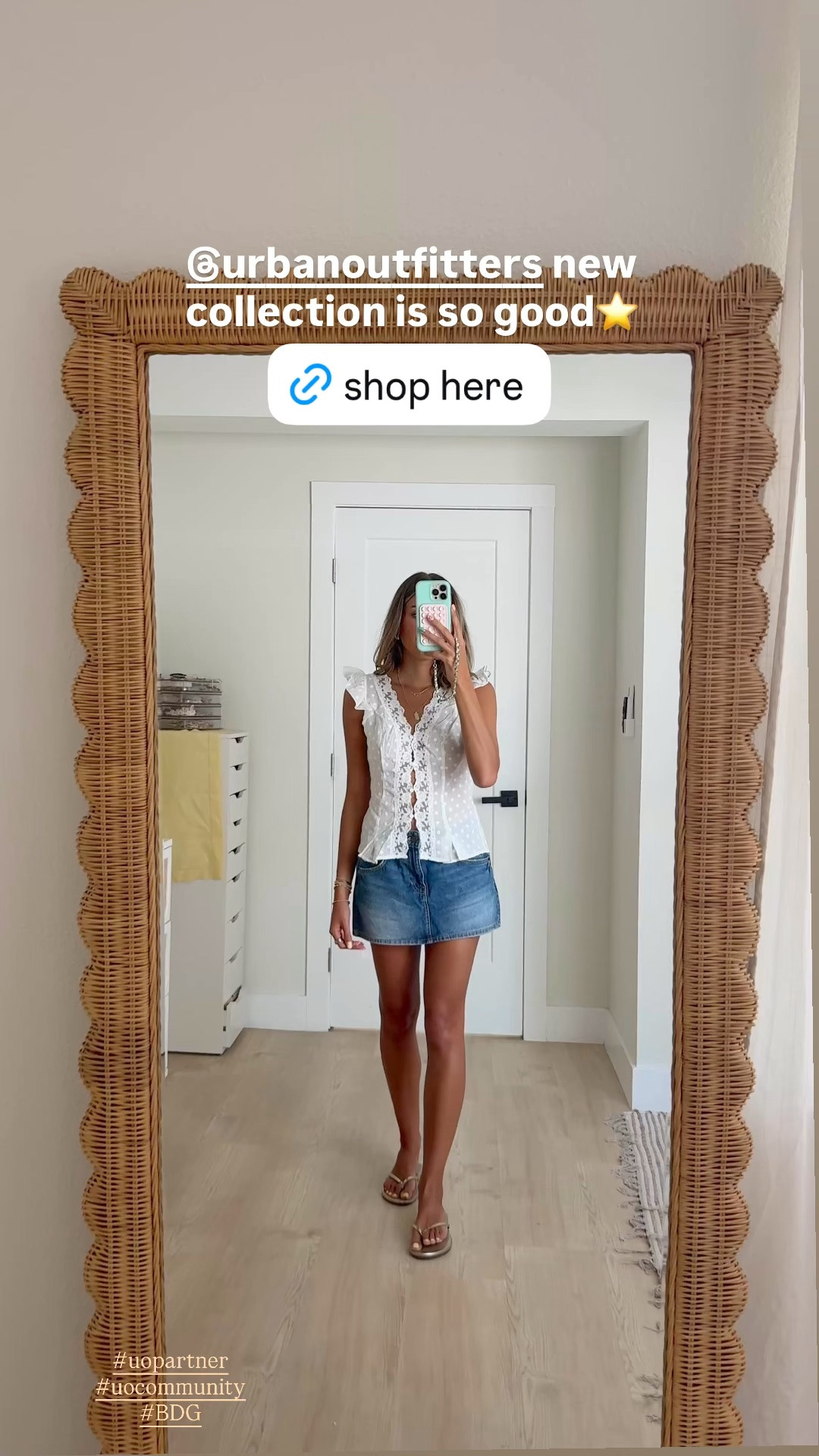 #uopartner so many cute new denim + tops from @urbanoutfitters - the best wardrobe staples for summer to fall transition outfits & back to school season 💕🛍️ wearing a 24/00 and XS. #uocommunity #BDG