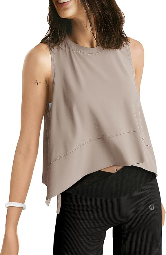 UEU Cropped Tank Tops for Women Workout Yoga Athletic Summer Flowy Split Side Slit Oversized Loos... | Amazon (US)