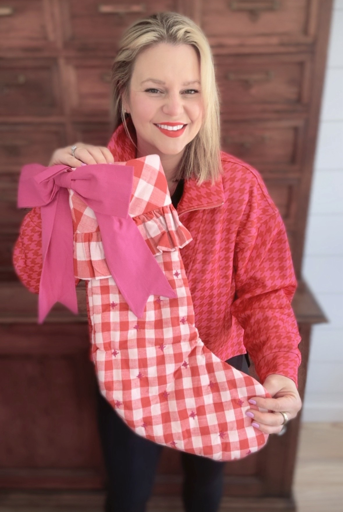 Love the color story on this cottage core inspired gingham stocking from Anthropologie 

#LTKSeasonal #LTKHoliday #LTKHome