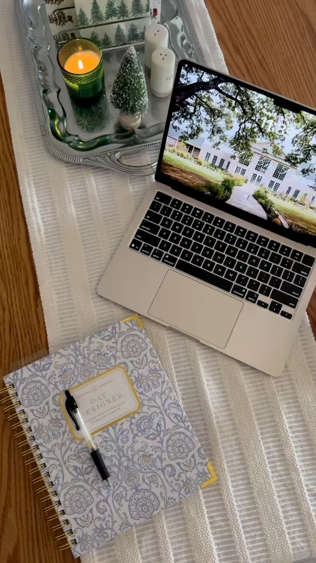 in love with my @daydesigner planner as i dream about 2026!! i have a discount code for 15% off!! emilymccaffrey15

#LTKGiftGuide #LTKWorkwear #LTKFindsUnder100