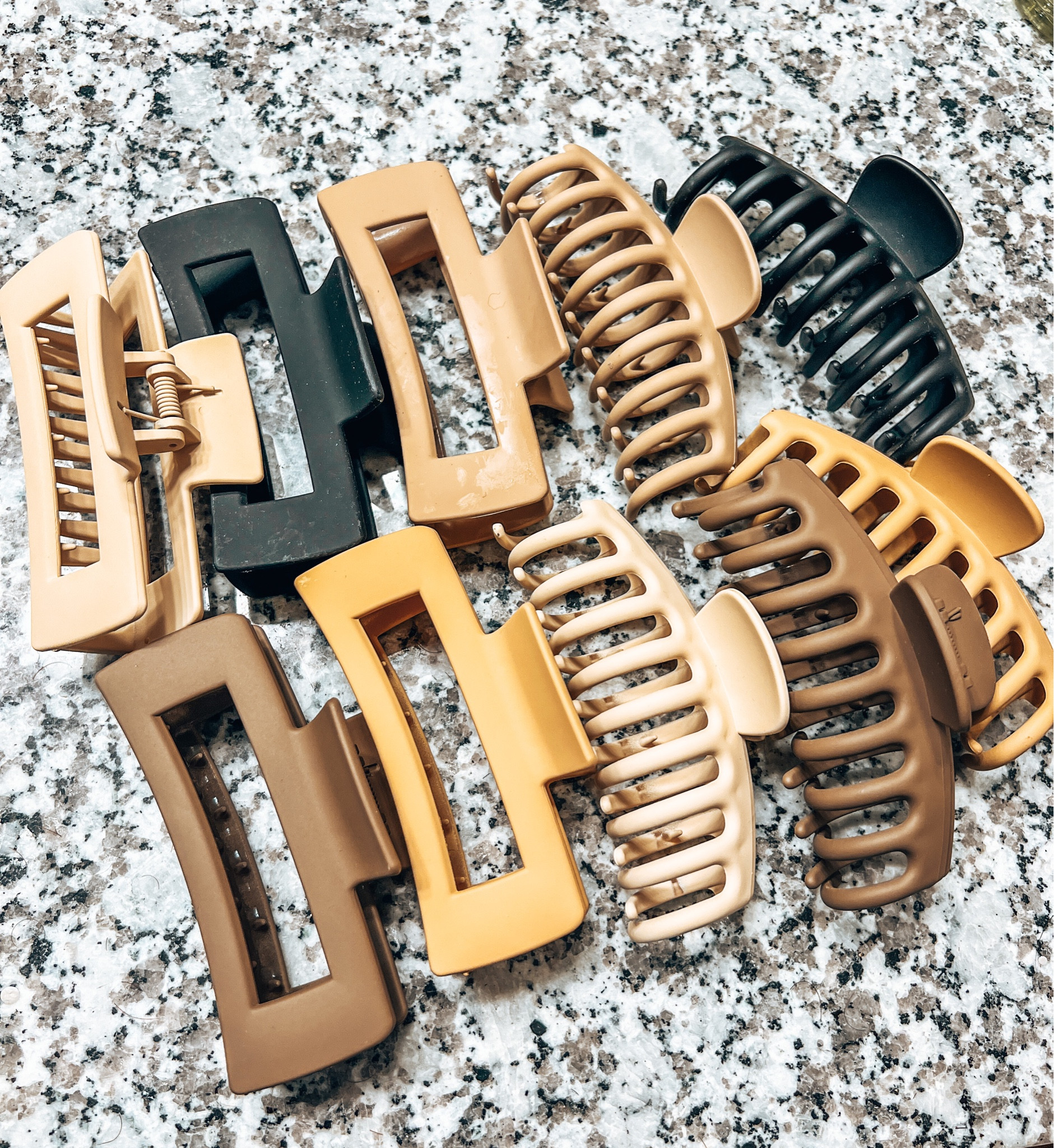 my fav Christmas gift of 2022!! I am for sure a neutral girl and I love all these different colors + 2 styles! I have thick long hair curly and straight so it’s nice to have clips that actually work! $12.00 on AMAZON!

#LTKFind #LTKbeauty #LTKstyletip