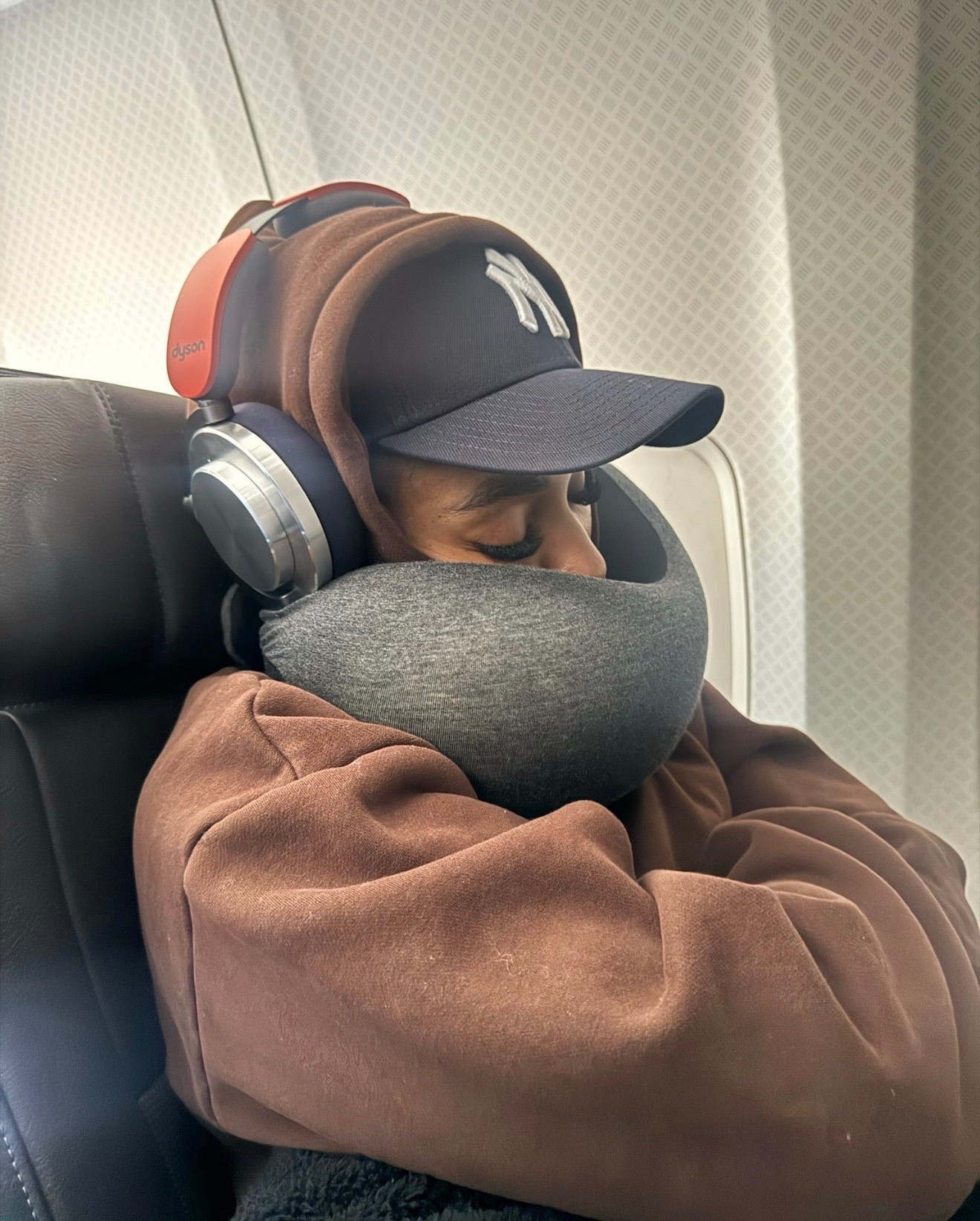 Travel essentials for the coziest and comfiest plane rides! 



#LTKTravel