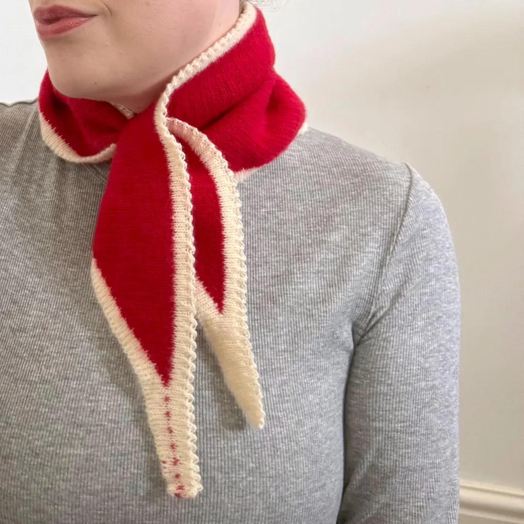 Red Triangle Knitted Scarf Neckerchief Chunky Hand Knit Soft Neck Tie Bandana Scarves Gift For He... | Etsy (US)