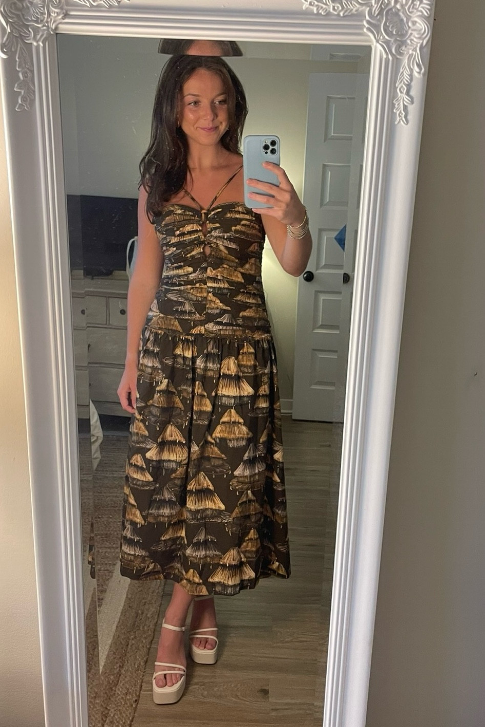 Obsessed with this dress! Rented it on RTR but would def buy! 