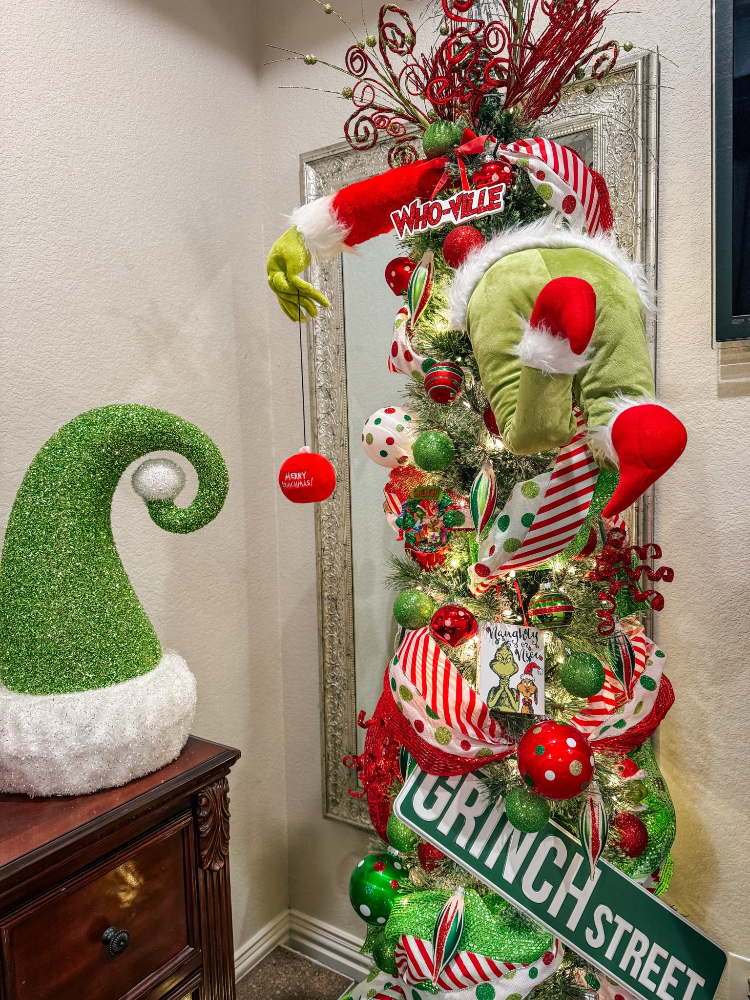 Welcome to Whoville💚🎄 Grinch-themed tree! Some decor is from Hobby Lobby!

#LTKHoliday #LTKHome #LTKSeasonal
