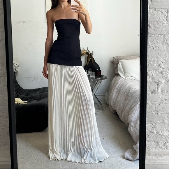 BOA Because of Alice Structured Bodice Gown | Poshmark