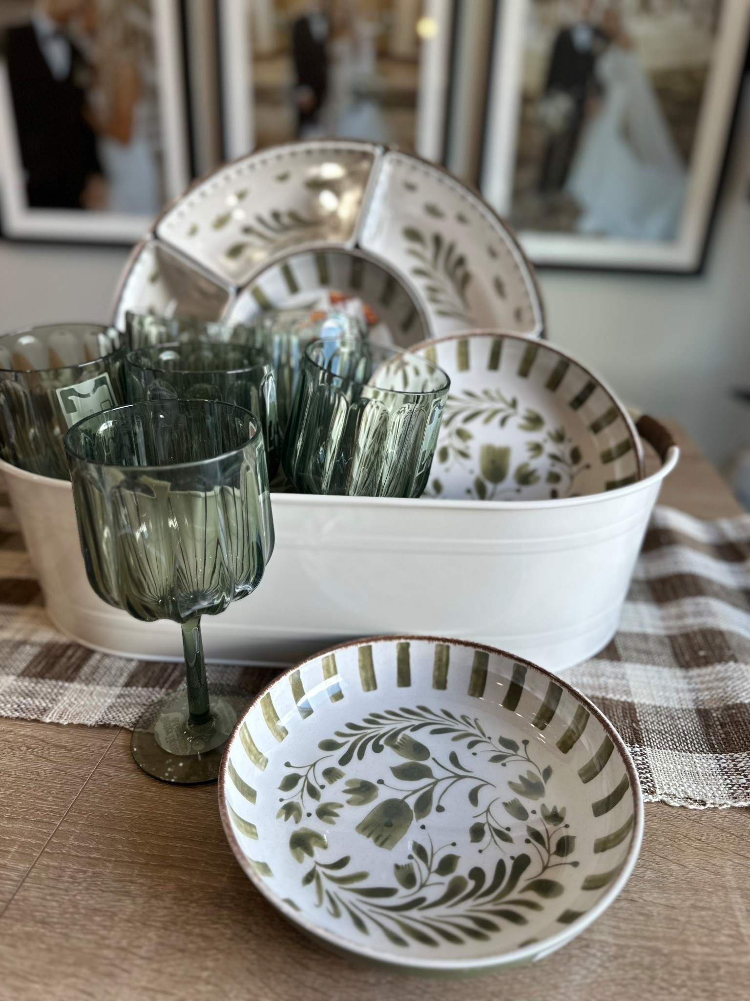 House warming gift idea ✨

#HomeDecor
#InteriorDesign
#HomeInspiration
#DecorIdeas
#ModernHome
#CozyHome
#HomeStyling
#LivingRoomDecor
#BedroomInspo
#KitchenDesign
#BohoDecor
#MinimalistHome
#FarmhouseStyle
#ScandiDesign
#DIYDecor
#SustainableDecor
#VintageHome
#LuxuryInteriors
#ColorfulHome

#LTKHome #LTKFindsUnder50 #LTKParties