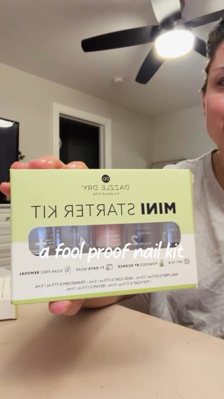 .
.

a fool proof 10 min mani, sign me up @dazzle_dry !!

#toddlermom #momlife #relatablemom #mommusthaves boy mom, mom life, self care, mom hack, dazzle dry, manicure