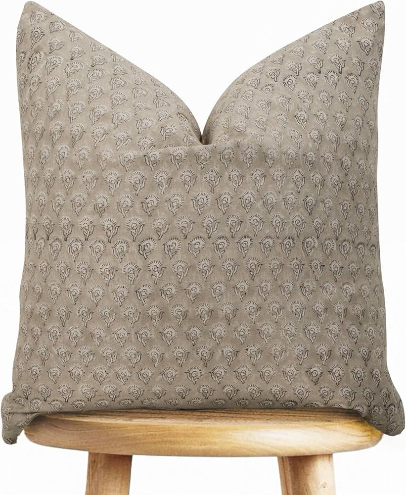 Handmade Block Print 100% Thick Cotton 20" x 20" Accent Throw Cushion Cover with Zipper - Pillowc... | Amazon (US)