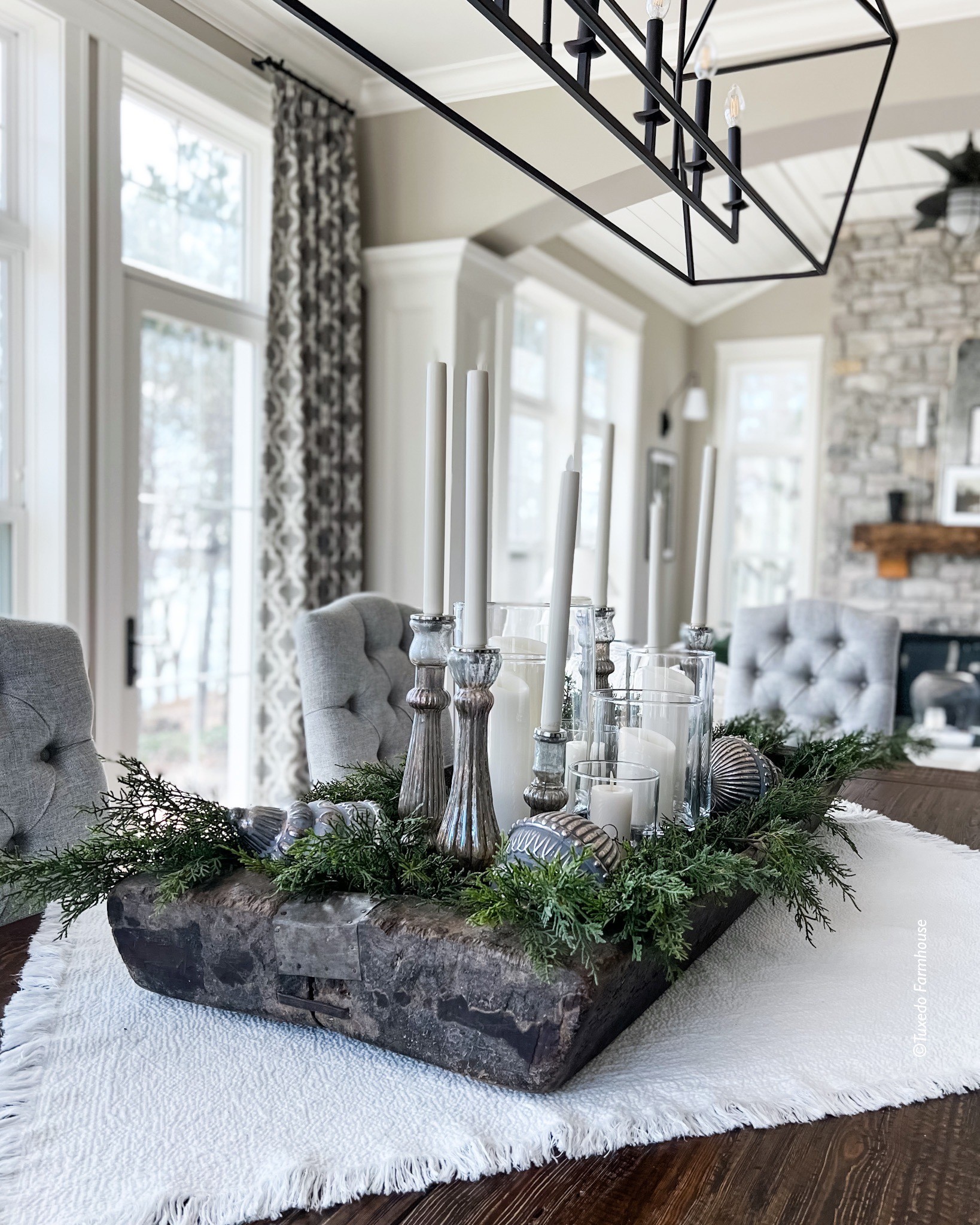 How to Decorate Large Silver Tray Farmhouse Dining Room: Stunning Ideas