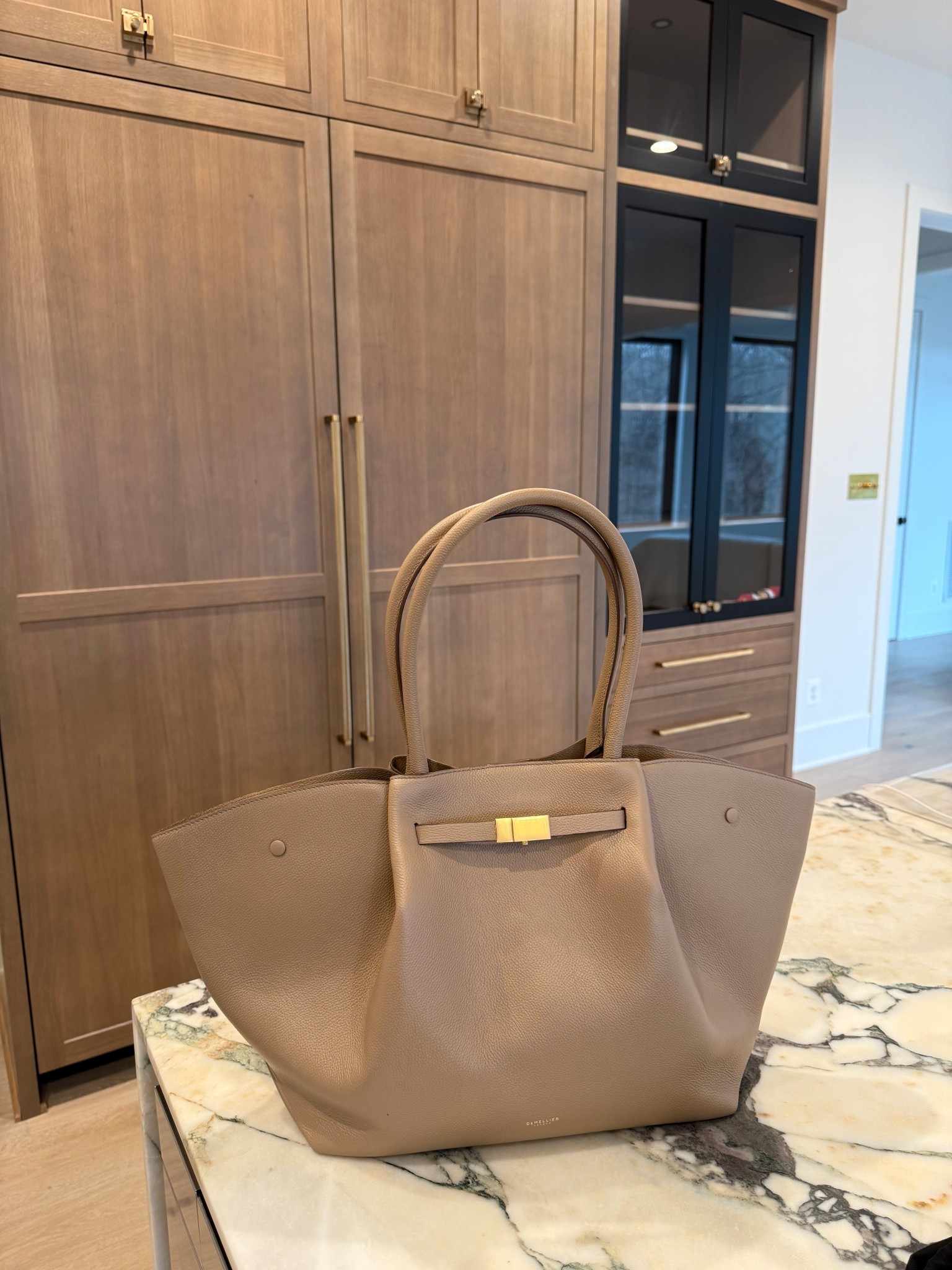 This will make a great holiday gift. Great bag for work. Can fit a laptop and it comes in different sizes

Demellier bag

#LTKGiftGuide #LTKTravel #LTKWorkwear