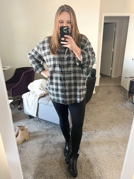 Old Navy flannel on major sale, only $12.97! 

#LTKfindsunder50 #LTKsalealert #LTKstyletip