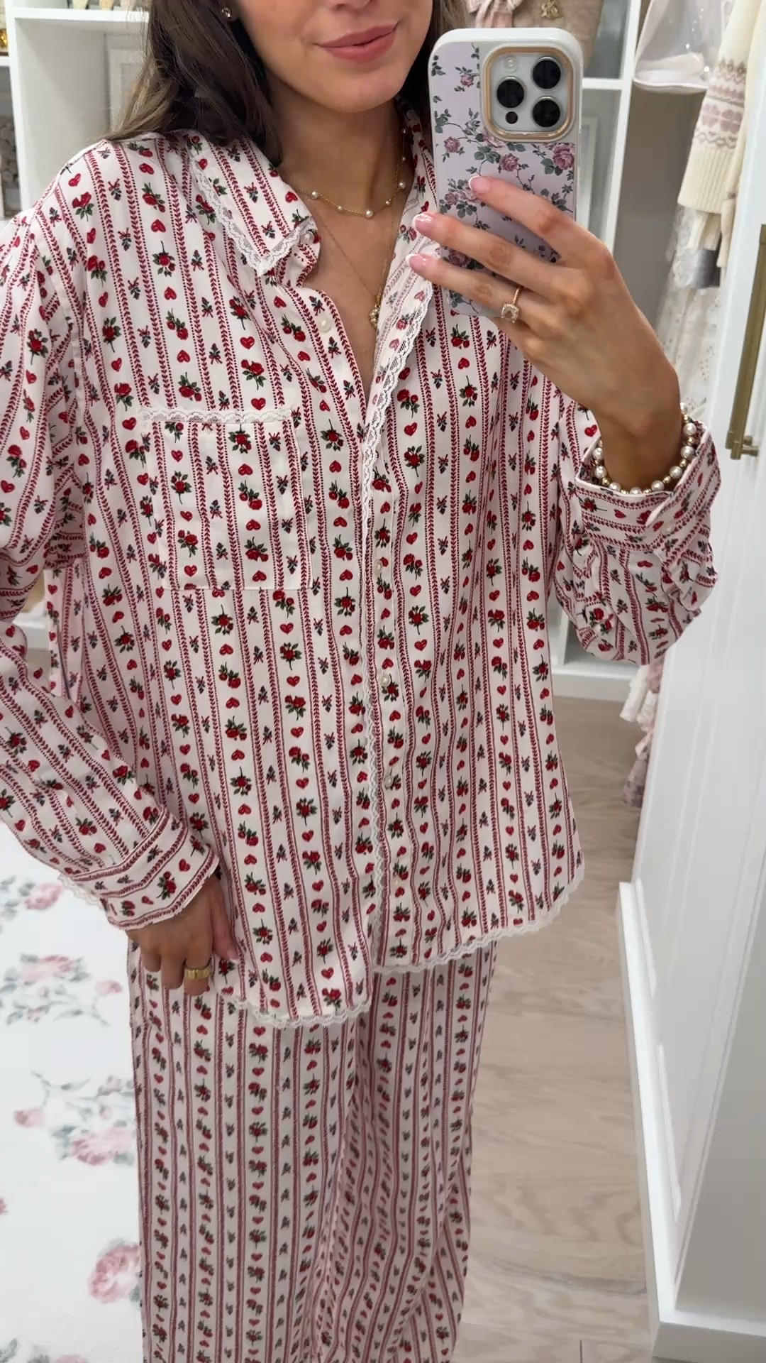 Walmart new holiday pajamas from Joyspun!