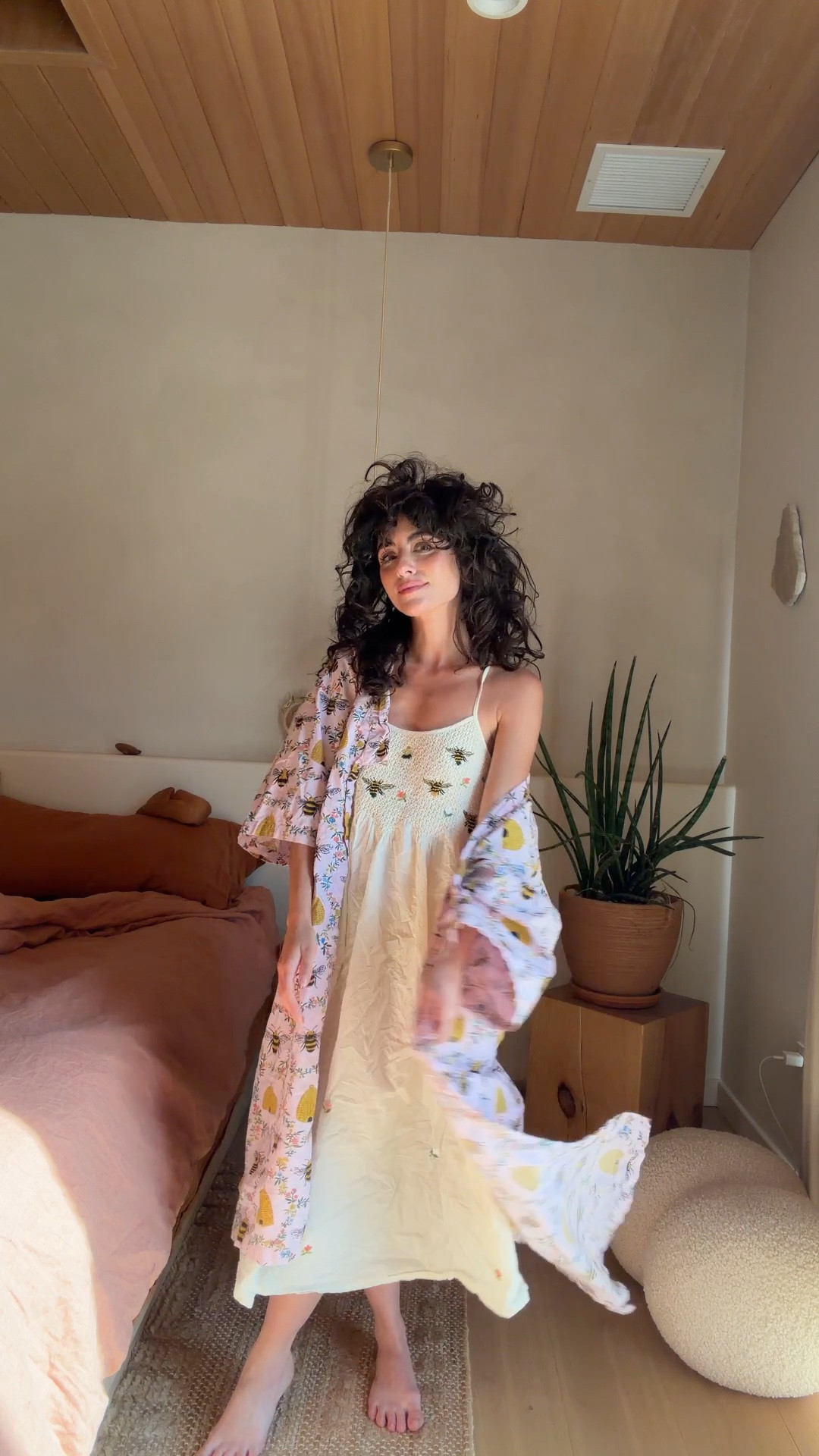 Love this bathrobe and nightgown combo for summer. The bee pattern is so cute!

#LTKmorningroutine #LTKootd #LTKgrwm