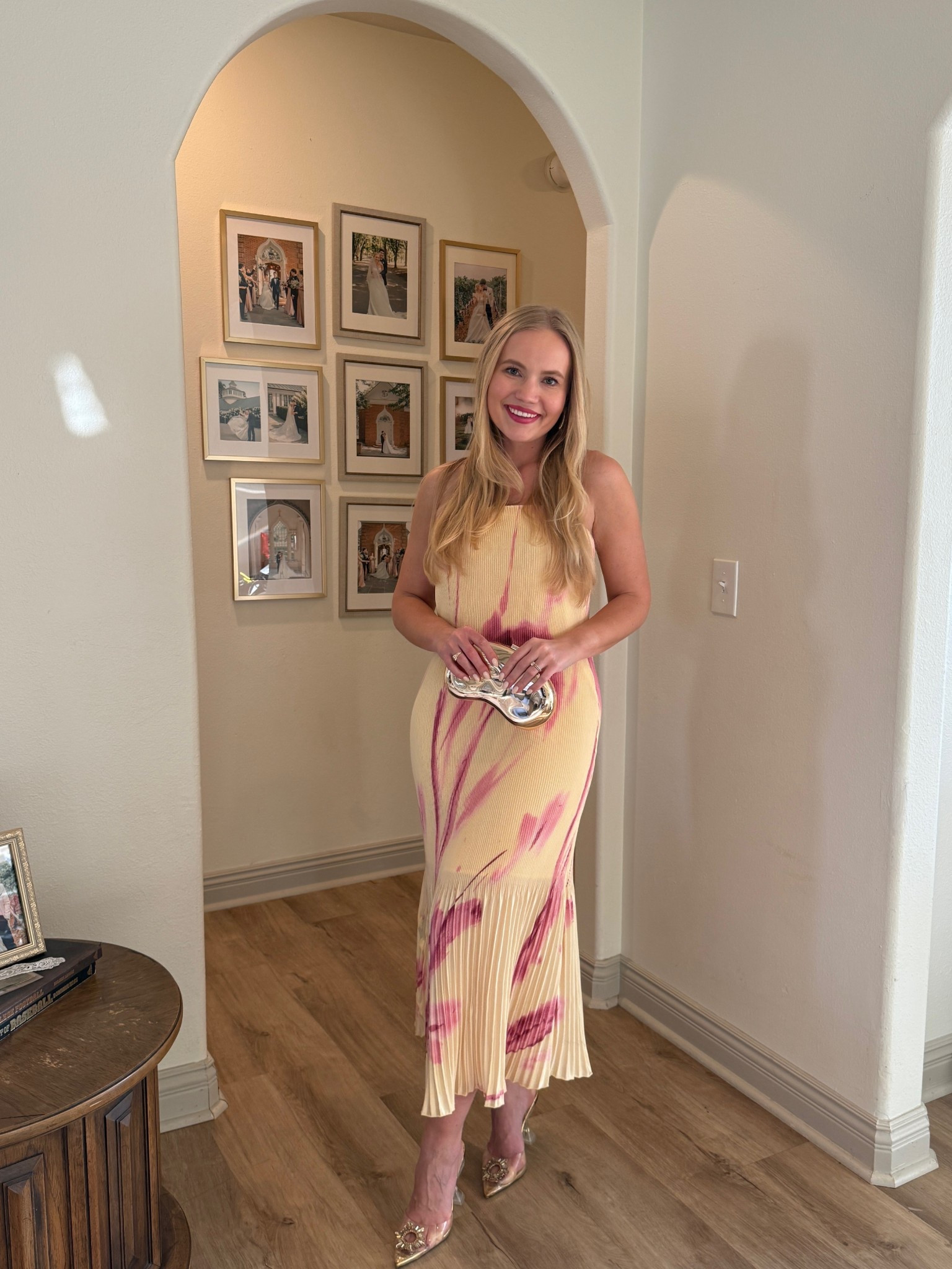 Loving the butter yellow color trend 💛 this dress is perfect for any weddings coming up! It’s so flattering  due to the pleated fabric! Absolutely love it! Pair it with a bright pink lipstick to compliment the pink pattern on the dress



Wedding guest dress
Spring fashion 
Summer fashion
Family photos 

#LTKSeasonal #LTKParties #LTKStyleTip