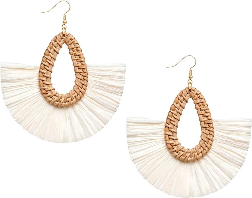 Statement Raffia Tassel Earrings Boho Summer Beach Earrings Lightweight Straw Wicker Dangle Drop ... | Amazon (US)