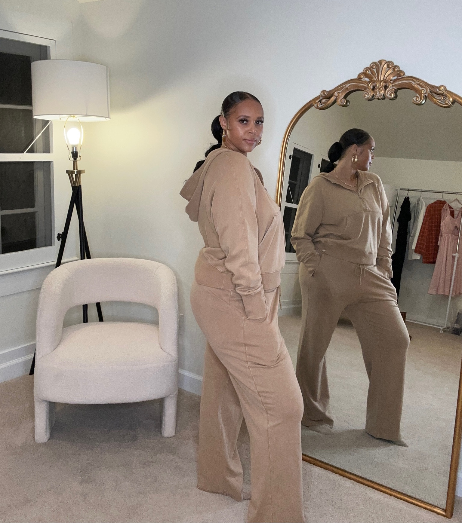 Comfy & cozy set! Perfect to go straight from the kitchen to the couch in! 

#LTKHoliday #LTKplussize #LTKmidsize
